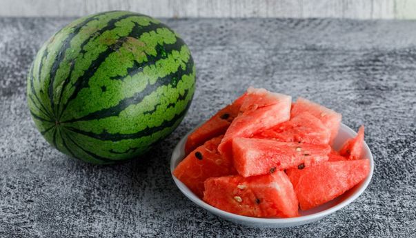 Dari Apel hingga Semangka, Ini Tips Memilih Buah Segar dan Berkualitas
