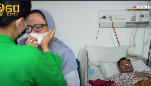 Tangis Istri Kapten Arh Farieh Pecah di Depan Jenderal Andika Perkasa
