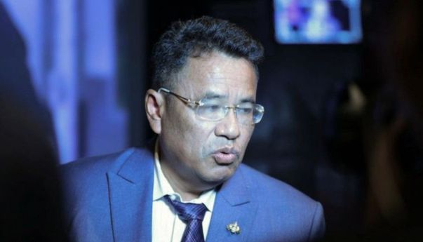 Tanggapan Hotman Paris Soal Aksi Orang Tua Ayu Ting Ting Labrak Haters: Lupakan!