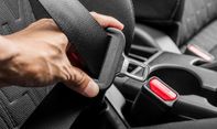 Wajib Digunakan Saat Berkendara, Inilah Pentingnya Fungsi Safety Belt