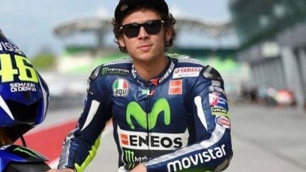 Jelang MotoGP San Marino, Valentino Rossi Ajak Pacarnya Ngedrift di Trek Balap