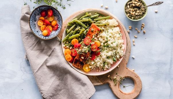 Tips Pola Makan Sehat Sebagai Penunjang Jalani Gaya Hidup Aktif