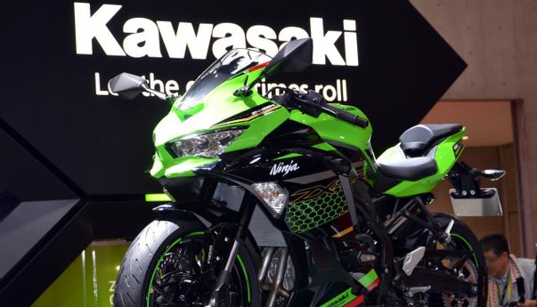 Mengintip Performa Ninja 250 Empat Silinder: ZX-25R