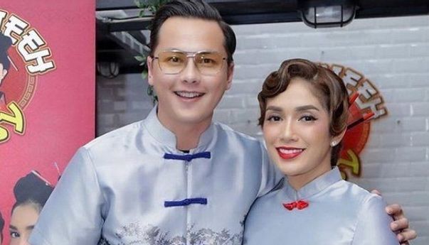 Mudah Terlena, Andhika Pratama Ungkap Kelemahan Ussy Sulistiawaty