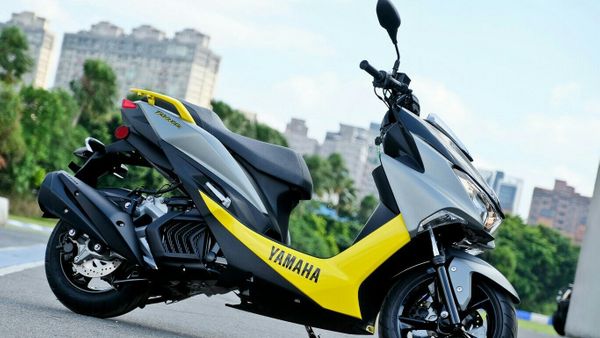 Spesifikasi dan harga Yamaha Force 155 Indonesia