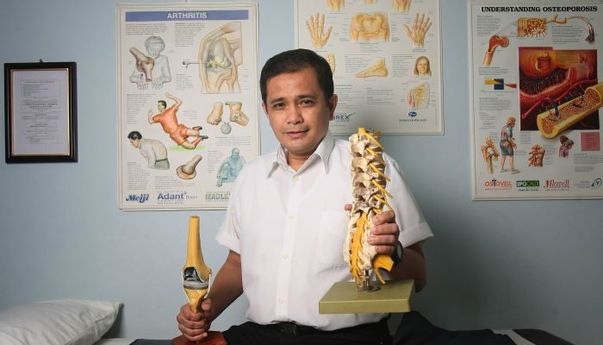 Aktivis Kemanusian dan Pendiri MER-C, Dokter Joserizal Jurnalis Wafat