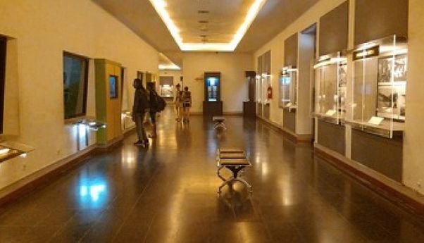 Lokasi dan Harga Tiket Masuk Benteng Vredeburg Jogja