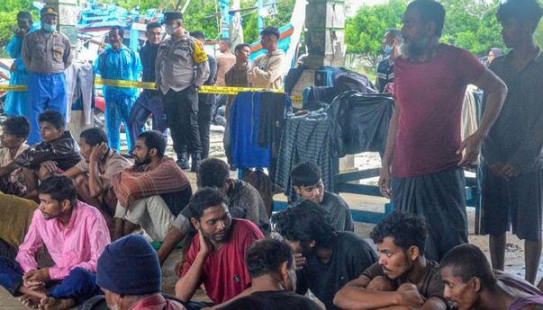 Pengungsi Rohingya di NTT Diduga Punya KTP Indonesia, Ini Tanggapan Muhadjir Effendy