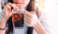 Bahaya Minum Soda ketika Cuaca Panas