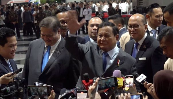 Prabowo Ungkap Alasan Beri Arahan Tertutup di Town Hall Meeting Danantara: Banyak Tegur Direksi