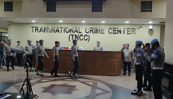 Nasibnya Ditentukan Hari Ini, Bharada E Pakai Seragam Dinas Lengkap Jalani Sidang Etik Polri