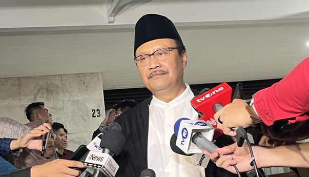 Gus Ipul soal Usulan Pahlawan Nasional untuk Soeharto: Kalau Ada Kritik, Ada Saran, Tentu Kami Dengarkan