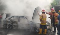 Terbaru: Sebelum Terbakar Habis di Ringroad Gamping, Mobil BMW Lakukan 'Drifting'