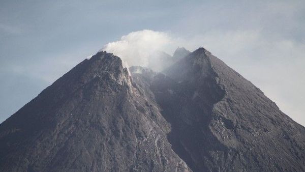 Ada Potensi Letusan Eksplosif, Pemkab Magelang Instruksikan Evakuasi Warga