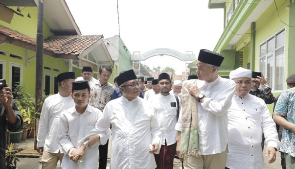Ulama Jabar Optimis UU Pesantren Bisa Berjalan di Tangan Ganjar