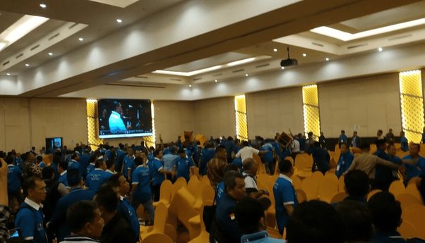 Kongres PAN Ricuh: Peserta Saling Adu Mulut dan Lempar Kursi