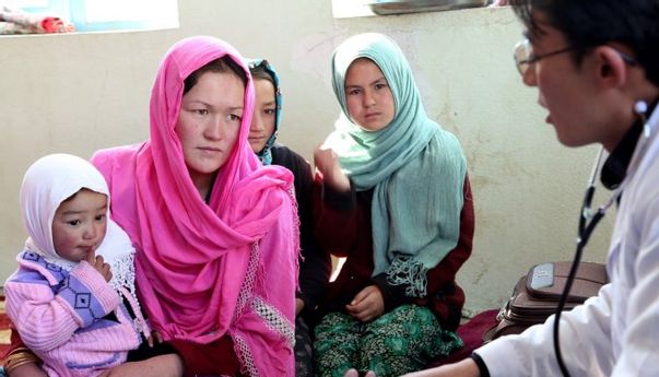 2.000 Fasilitas Kesehatan Ditutup dan 1 Juta Vaksin Tak Didistribusikan, Sistem Kesehatan Afghanistan Di Ambang Kehancuran