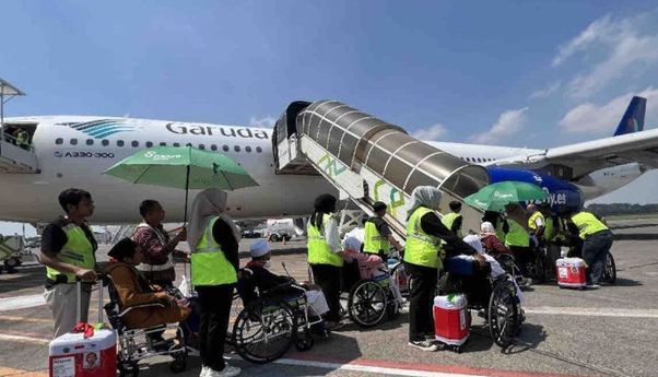 Garuda Indonesia Mulai Pulangkan Jemaah Haji, Keberangkatan Pertama 3.300 Orang