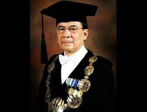 Profesor Persib Bandung Mangkat