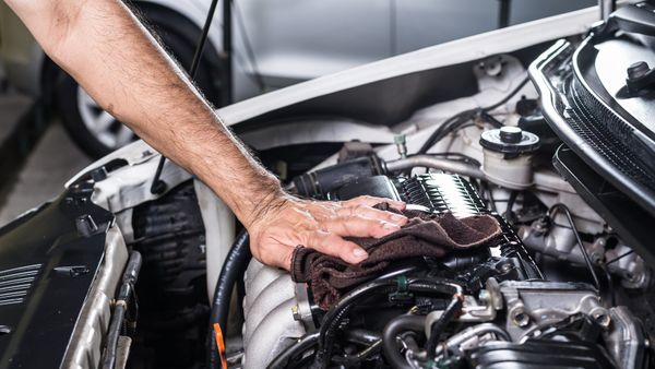 3 Penyebab Mobil Cepat Panas yang Seringkali Terjadi