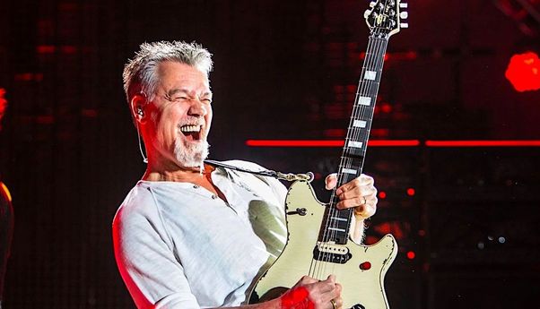 Kabar Duka: 10 Tahun Lawan Kanker Tenggorokan, Gitaris Eddie Van Halen Meninggal