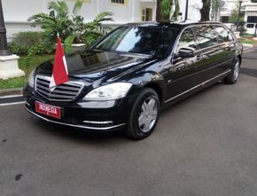 Fitur Mercedes-Benz S600 Guard, Mobil Jokowi Terbaru