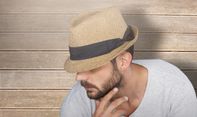 Tips Memilih Warna Topi Pria agar Tidak Mati Gaya