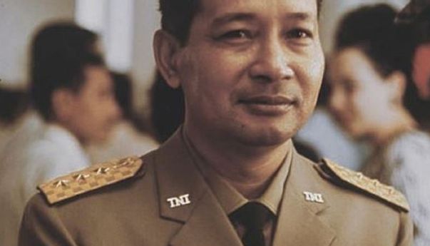 Mengejutkan, Presiden Soeharto Ternyata Pernah Ditempeleng Beberapa Kali dan Alasannya Bisa Dimaklumi