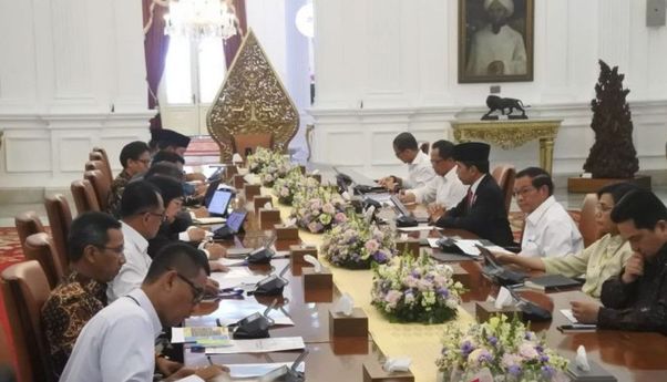 Presiden Jokowi Sebut Sistem Kerja Hibrida Bisa Jadi Solusi Kurangi Polusi Udara Jabodetabek