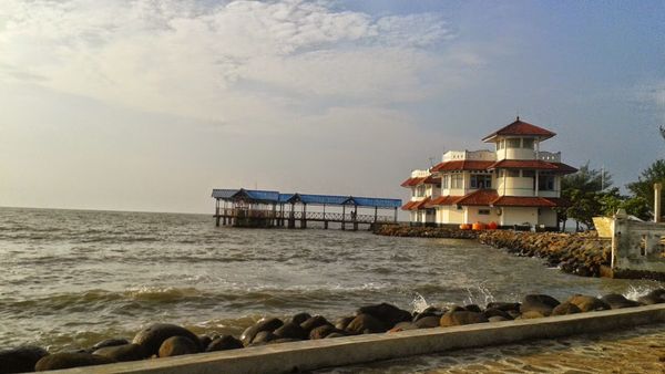 3 Pantai di Pekalongan yang Cocok untuk Liburan Akhir Pekan