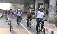 Anies akan Buka Jalan Tol untuk Sepeda, Komunitas Gowes: Sangat Berbahaya