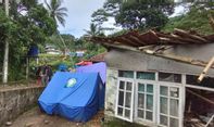 Trauma Gempa Cianjur: Siang Hari Tinggal di Rumah, Malam Tidur di Tenda Pengungsian