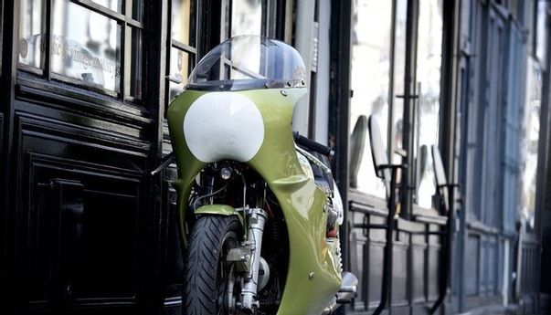 Moto Guzzi V7 Sport Disulap Jadi Gaya Road Legal