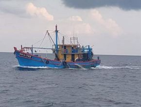 Langgar Ketentuan Penangkapan Ikan, KKP Amankan 1 Kapal Ikan Malaysia dan 6 Kapal Indonesia