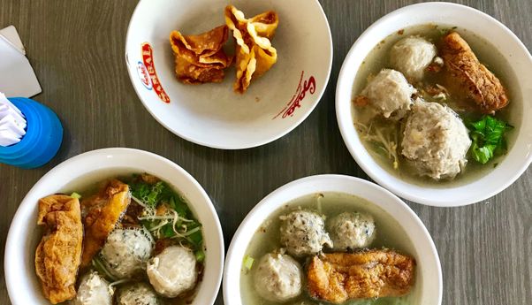 Inilah Rekomendasi Tempat Makan Bakso Enak di Surabaya Paling Terkenal