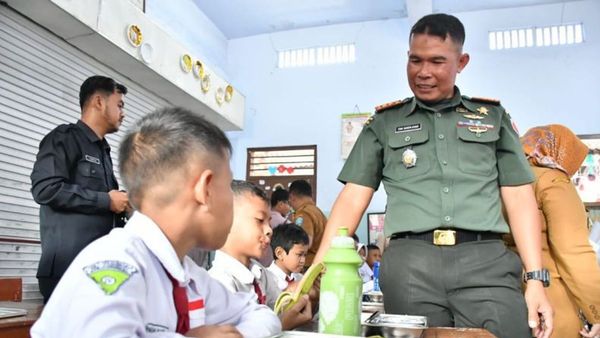 Program Makan Bergizi Gratis di Ponorogo Dihentikan Sementara