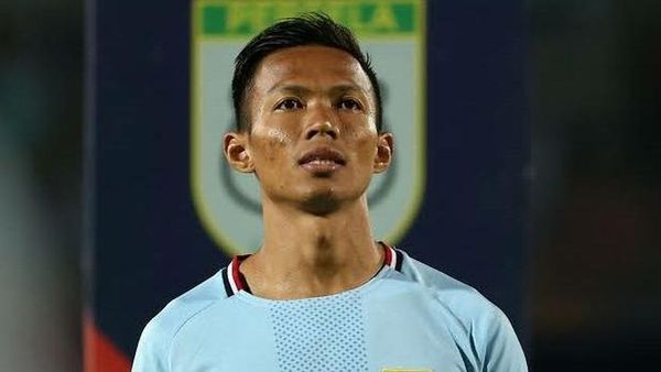 Kapten Persela Lamongan, Eky Taufik Febriyanto Jalani Latihan Kendati Nasib Liga 1 2020 Tidak Jelas