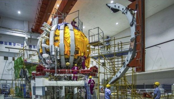 Gila! China Berambisi “Jual Matahari” di Tahun 2050, Berminat?