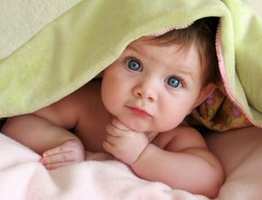 Penyebab Terjadinya  Perubahan Warna Kulit Bayi Baru Lahir