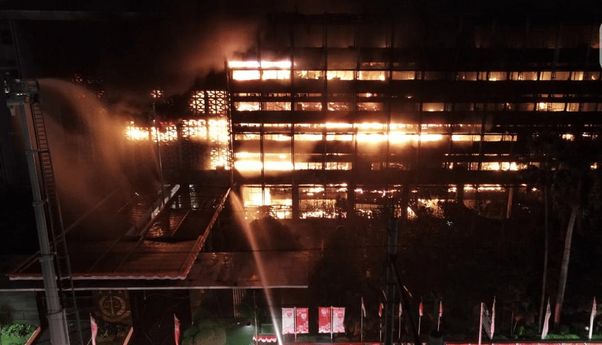Berita Terkini: Gedung Kejagung Terbakar, Bagaimana dengan Dokumen Penting?