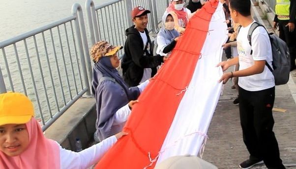 Berita Terkini: Heboh Video Bendera Merah Putih Dibakar, 1 Perempuan di Lampung Diamankan