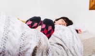 Jangan Tidur dengan Kaus Kaki, ini Sebabnya