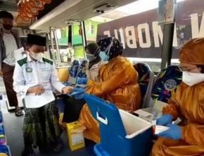 Di Cianjur, Bus Sekolah Disulap Jadi Bus Vaksinasi Keliling Targetkan 200 Ribu Pelajar dan Santri