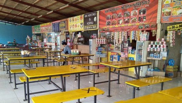 Dampak Larangan Mudik, Pedagang di Rest Area merugi