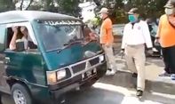 Rombongan Pria Bergamis yang Bikin Heboh Sosmed Bukan Pemudik, Memang Niat Berdoa di Pos Penyekatan