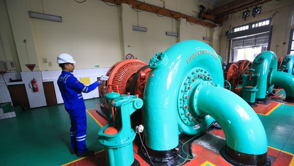 Menelisik PLTA sebagai Infrastruktur Kunci untuk Pertumbuhan Industri dan Ekonomi Daerah
