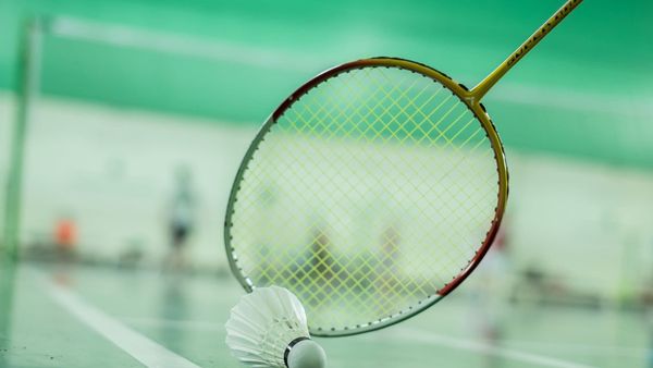Rekomendasi Raket Badminton Terbaik untuk Pemula yang Ingin Jadi Profesional