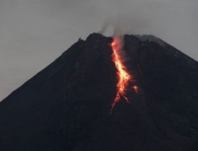 Terus Tumbuh, Bagaimana Kondisi Terkini Dua Kubah Lava Gunung Merapi?