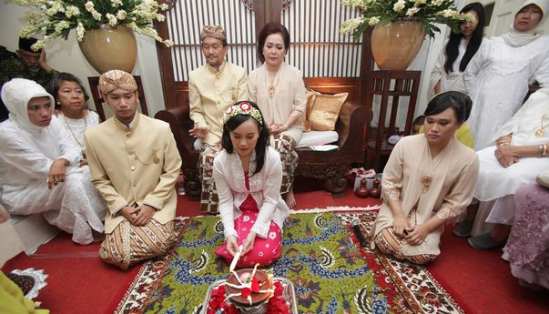 Adat Istiadat Jawa Tengah yang Masih dilestarikan, Anda Harus Tahu