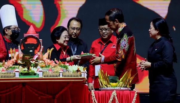 Jokowi Senang Megawati Sangat Berhati-hati Pilih Capres: Tidak Grasa-grusu Seperti yang Lain